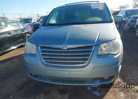 2008 Chrysler Town & Country Touring из США, поврежденный, VIN 2A8HR54P38R836196